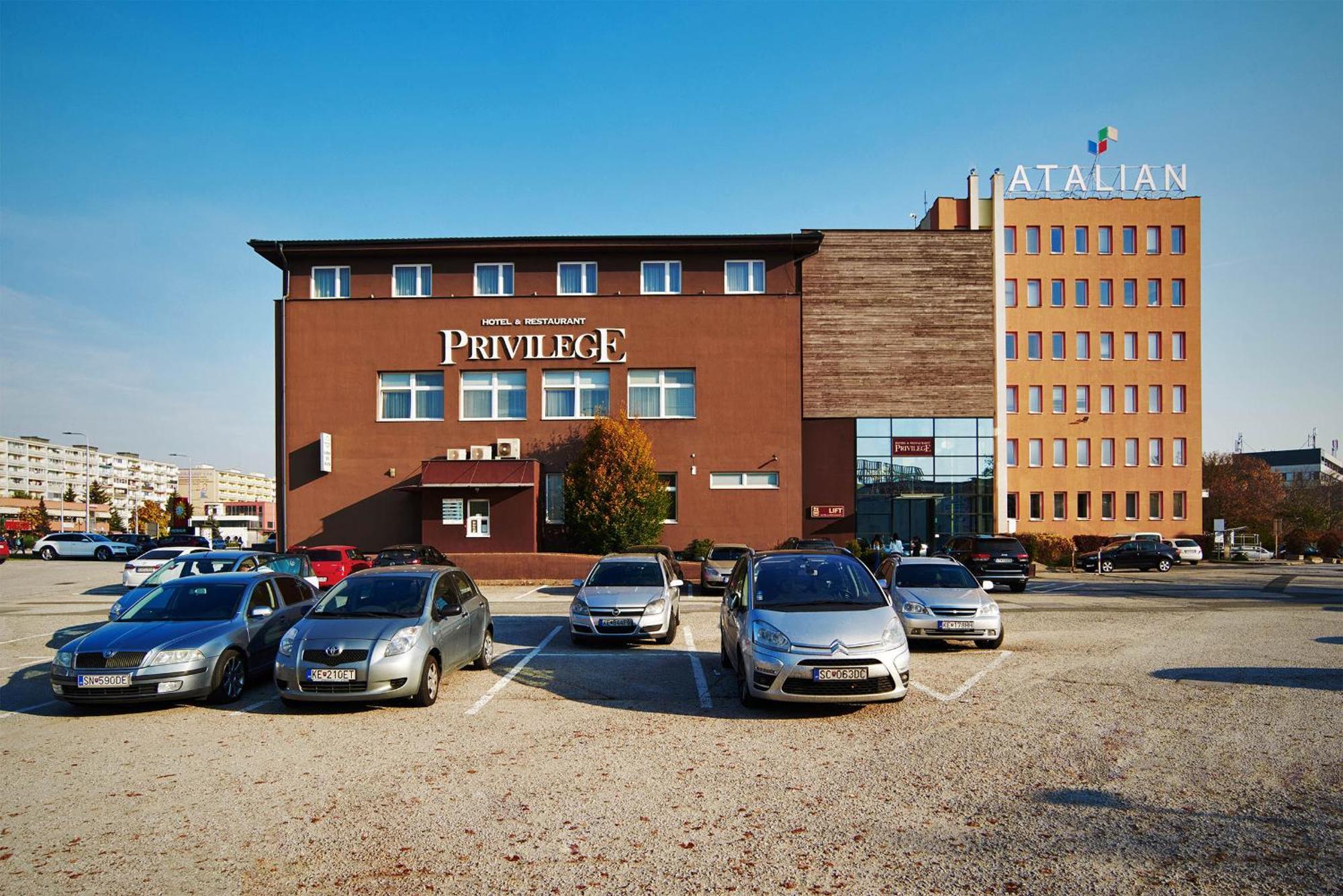Privilege - Empire Hotels Group Kosice Ngoại thất bức ảnh