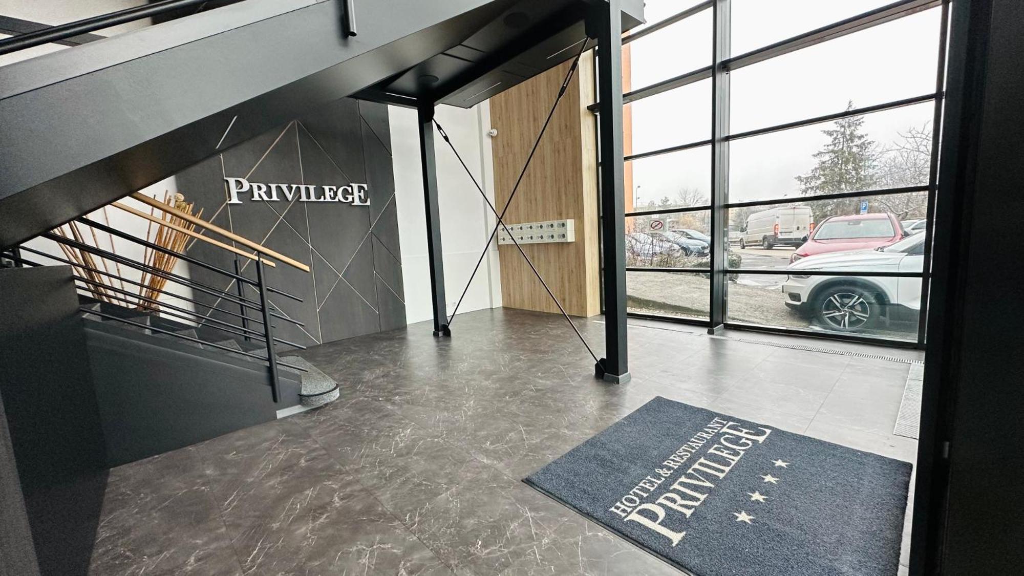 Privilege - Empire Hotels Group Kosice Ngoại thất bức ảnh