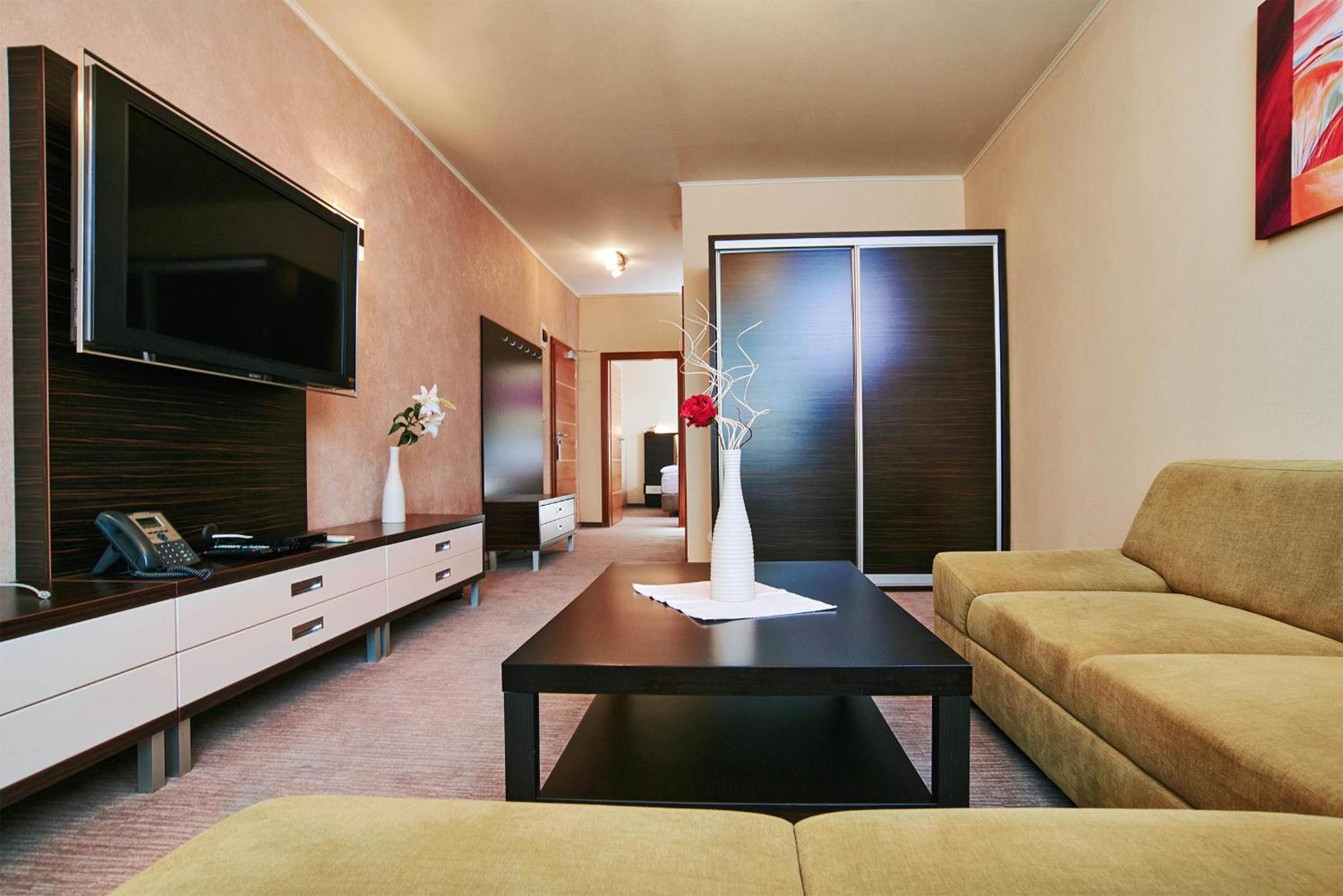 Privilege - Empire Hotels Group Kosice Ngoại thất bức ảnh