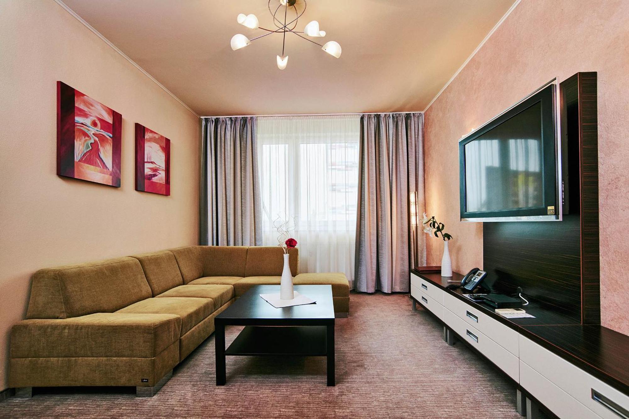 Privilege - Empire Hotels Group Kosice Ngoại thất bức ảnh