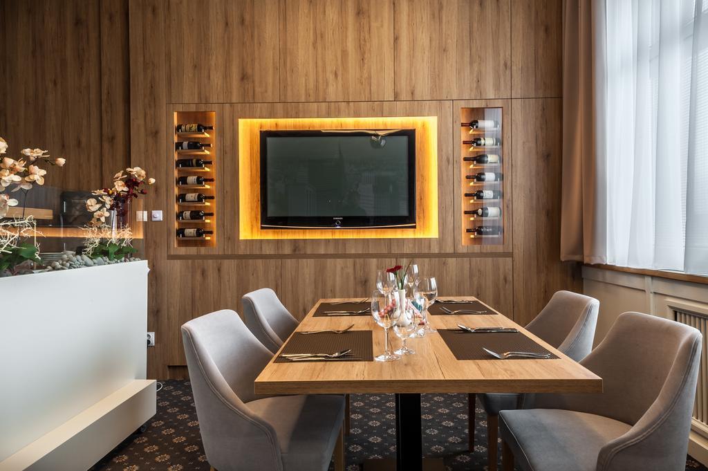 Privilege - Empire Hotels Group Kosice Ngoại thất bức ảnh