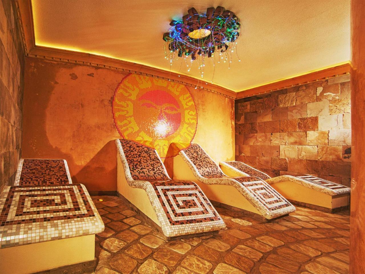 Privilege - Empire Hotels Group Kosice Ngoại thất bức ảnh
